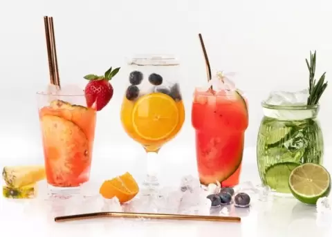 El verano es el momento ideal para refrescarnos con deliciosas bebidas.