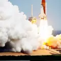 El primer ecuatoriano seleccionado para viajar al espacio impulsa a una joven cient�fica ecuatoriana rumbo a la NASA