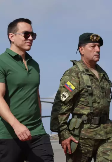El presidente Daniel Noboa durante una entrega de aeronaves al Ej�rcito Ecuatoriano.