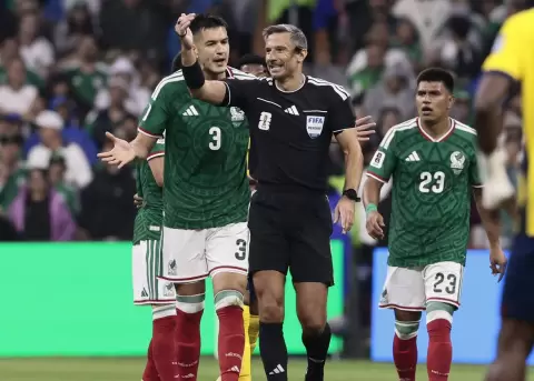 Entre lagrimas y felicitaciones, el esloveno Slavko Vinci recibi� la noticia de que ser� el juez del partido final de la Copa del Mundo.