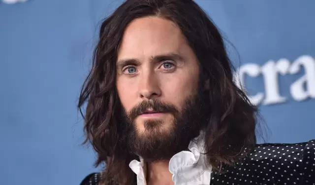 Nuevas denunciantes acusan a Jared Leto de abuso sexual reiterado.