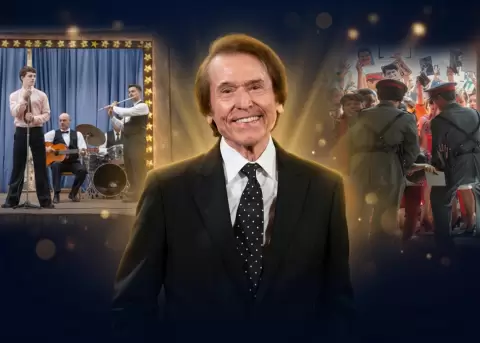 Netflix revive la extraordinaria historia del cantante Raphael con serie biogr�fica oficial.
