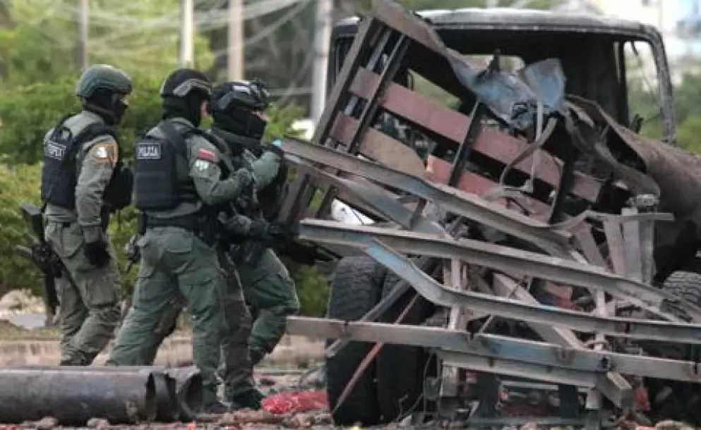 Explosi�n de carro bomba deja 11 heridos en C�cuta