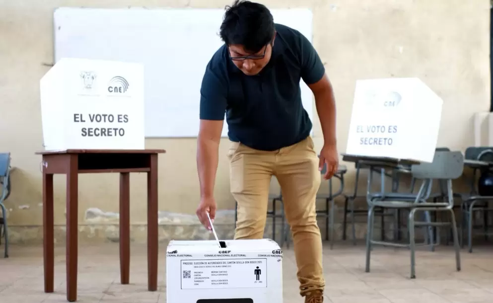 CNE oficializa convocatoria para las elecciones del 29 de noviembre