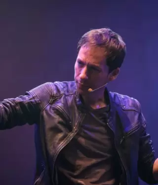 Jean Paul Olhaberry regresa con show de magia e ilusi�n.