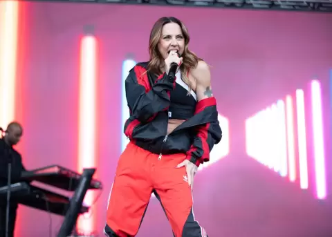 Los detalles del �por qu� Victoria Beckham no estuvo presente en su boda?.
