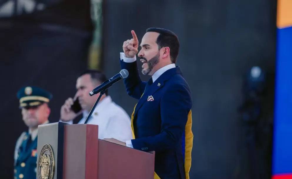 Abelardo de la Espriella ordena reubicar a 117 reclusos vinculados a negociaciones de paz