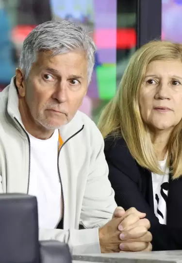 Los padres de Lionel Messi, Jorge Messi (i) y Celia Cuccittini.