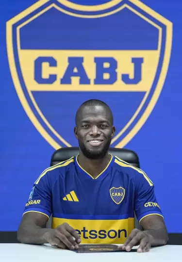 Enner Valencia jugar� en el Boca Juniors de Argentina hasta diciembre de 2027.