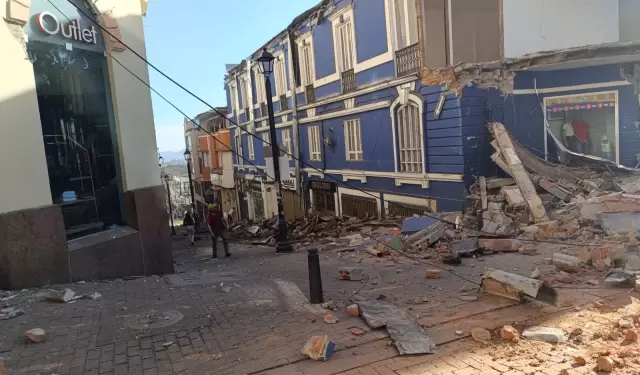 Da�os en el centro de Manizales, tras el sismo de magnitud 7,4 que sacudi� el oeste de Colombia este 10 de agosto de 2026.