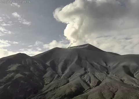 Volc�n Purac�, en Colombia.