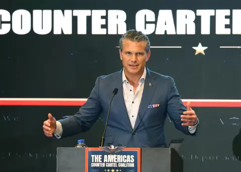 El secretario de Guerra de EE.UU., Pete Hegseth, en la reuni�n de la Coalici�n Contra los Carteles de las Am�ricas (A3C) en Panam�.