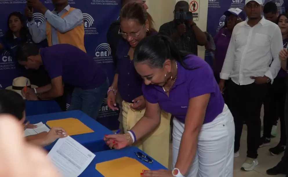Roberta Zambrano asume la presidencia del Congope tras la renuncia de Clemente Bravo