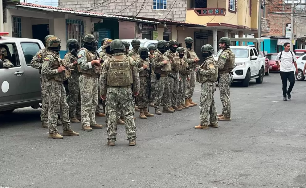 Renovado estado de excepci�n debe apuntar a recuperar el control territorial de espacios cooptados por la criminalidad, seg�n Wagner Bravo