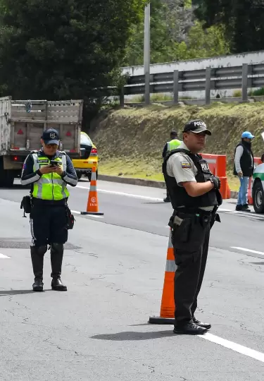 Operativos de control de velocidad en la Ruta Viva, en Quito.