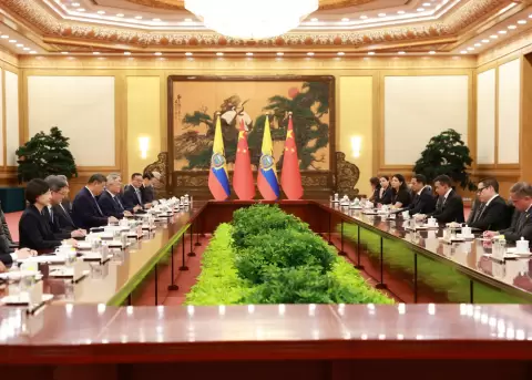 Reuni�n entre las delegaciones de Ecuador y China en Beijing, este 18 de agosto de 2026.