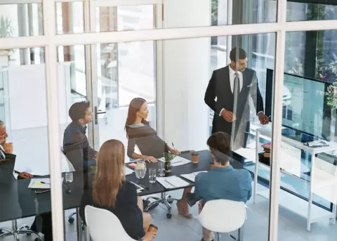 Empresas exitosas convierten procesos, aprendizaje e innovaci�n en ventajas competitivas sostenibles.