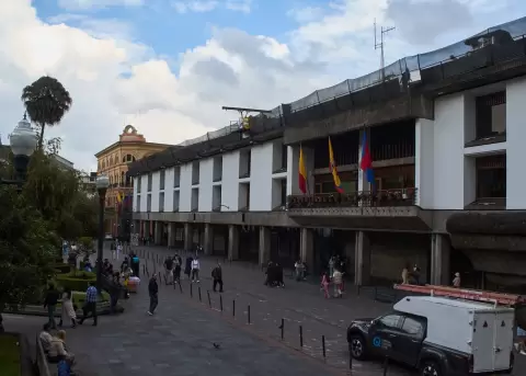 �Qu� tipo de alcalde necesita Quito?.