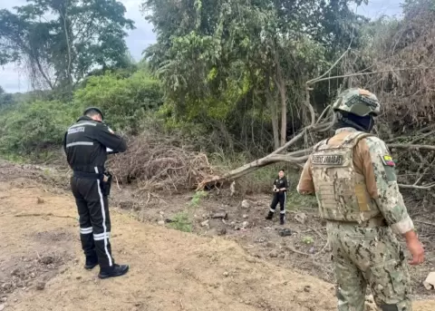 Militares encontraron restos �seos durante un patrullaje en Guayas.
