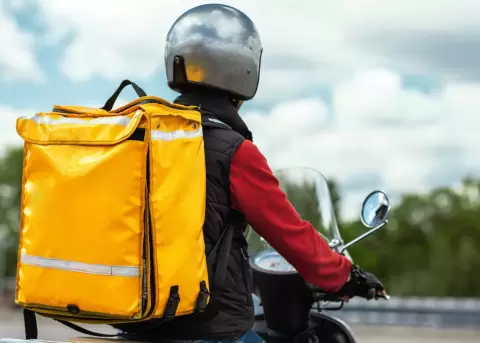 M�s de 2.000 repartidores ya constan en el registro de delivery de Quito
