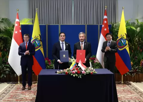 Ecuador y Singapur firmaron un memorando de entendimiento en materia de cooperaci�n para el desarrollo.