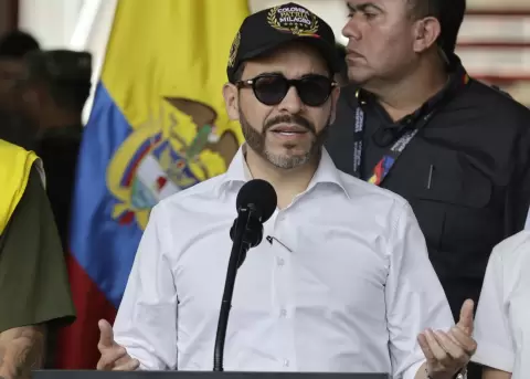 El presidente de Colombia, Abelardo de la Espriella, el 14 de agosto de 2026, durante una rueda de prensa, en Pereira.