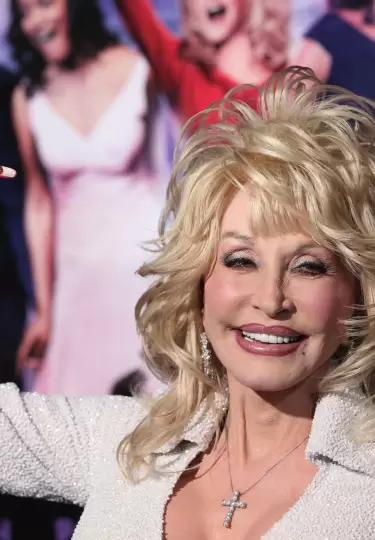 Dolly Parton, Whitney Houston y el origen de cl�sico inmortal.