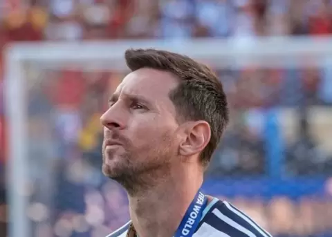 Lionel Messi ser� homenajeado por todos los equipos argentinos.