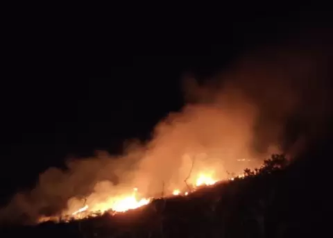 Incendio forestal en P�ntag, registrado la noche del 5 de septiembre del 2026.
