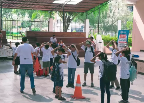 Instituciones p�blicas, privadas, unidades educativas y m�s se suman al simulacro de evacuaci�n por terremoto.