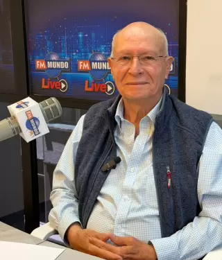 Carlos Mont�far cuenta los inicios y la trayectoria de la USFQ como referente de educaci�n superior del pa�s.