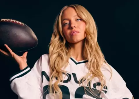 Sydney Sweeney protagoniza campa�a publicitaria que genera cr�ticas y conversaci�n en redes sociales.