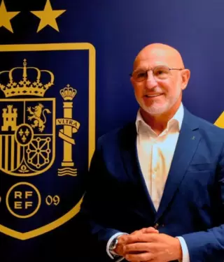 Luis de la Fuente continuar� con la selecci�n espa�ola.