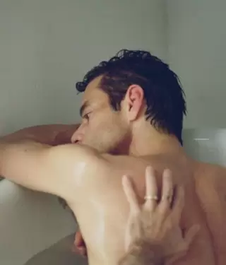 Rami Malek protagoniza un �ntimo drama sobre amor, arte, enfermedad y supervivencia.