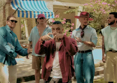 Piso 21 y Micro TDH retoman su historia musical con una nueva colaboraci�n urbana.
