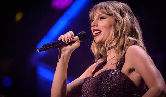 Taylor Swift alimenta teor�as sobre nueva m�sica con misteriosas pistas ocultas.