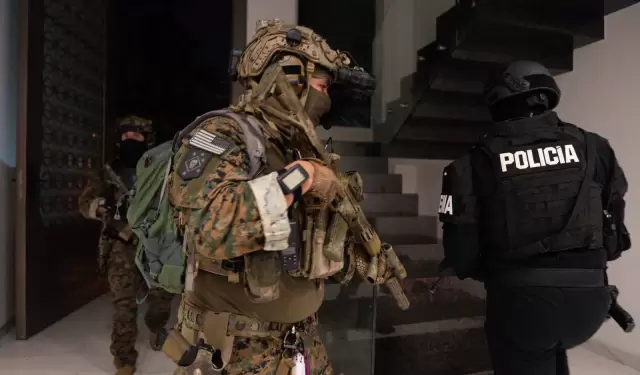 Soldados estadounidenses participan en un operativo con la Polic�a de Ecuador.
