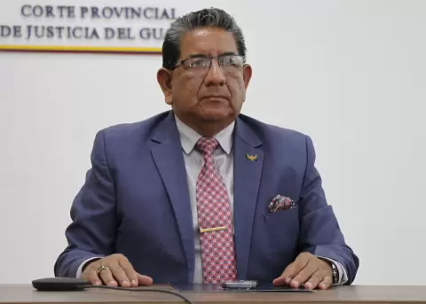 CARLOS FALCON�, DIRECTOR DEL CJ DEL GUAYAS