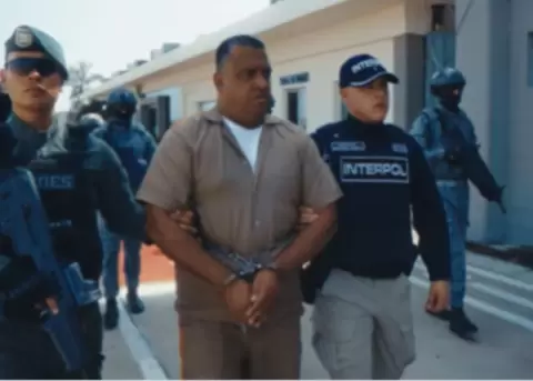EXTRADICI�N DEL JEFE DE COMANDO DE LAS FRONTERAS
