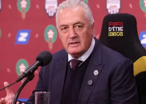 Gustavo Alfaro se retira como entrenador luego de culminar su contrato con Paraguay.