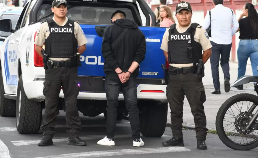 Ley sobre el reclutamiento a menores plantea 'per�metros sagrados' para prohibir grafitis en apolog�a al crimen en alrededores de escuelas y colegios