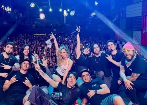 Kudai tuvo un invitado especial en el concierto de Bolivia.
