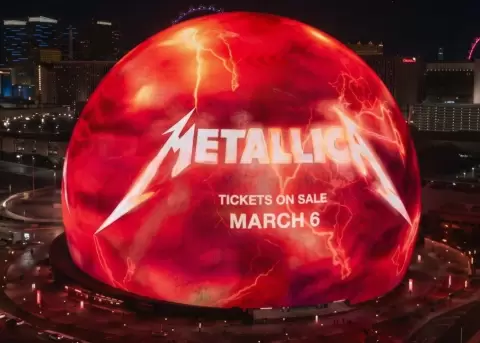 Metallica sorprendi� en su primera noche en The Sphere.