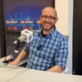 Humor, iron�a e inteligencia artificial en el nuevo tema de Andr�s Sacoto