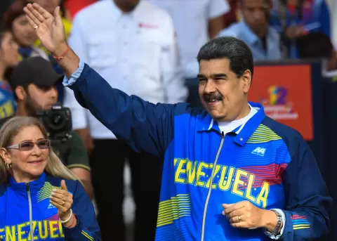 Nicol�s Maduro y Cilia Flores.