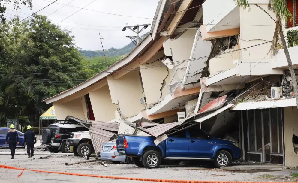 Terremoto de 7,7 sacude Panam�: derrumbes, un pueblo aislado y sin v�ctimas mortales