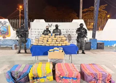 188 kilos de marihuana fueron incautados en Esmeraldas.