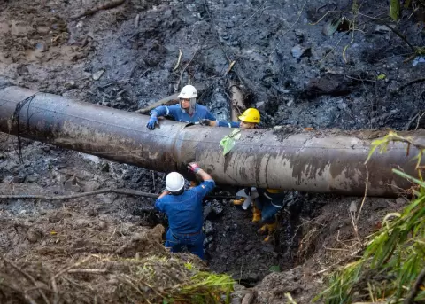 El Sistema de Oleoducto Transecuatoriano (SOTE) fue afectado el 16 de junio de 2025 por un deslizamiento de tierra en el sector del volc�n Reventador.