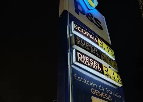 Los nuevos precios de las gasolinas se exhiben en las estaciones de servicio del pa�s desde este 12 de octubre de 2026.