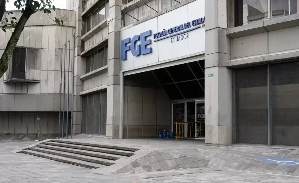 Irregularidades en el concurso para Fiscal dejar�an sin legitimidad al ganador, alerta Comisi�n C�vica de Seguimiento